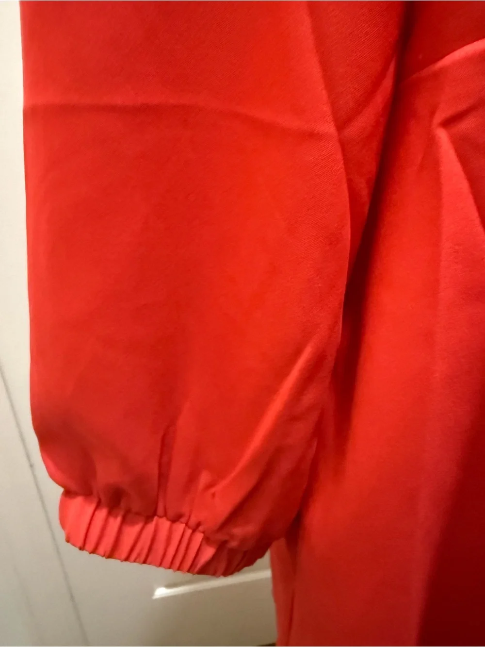 Tuckernuck. Hollis Blouse. Poppy Red. Size medium.